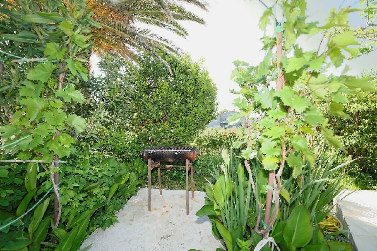 בית הארחה Barbat na Rabu Apartments Danijela Rab